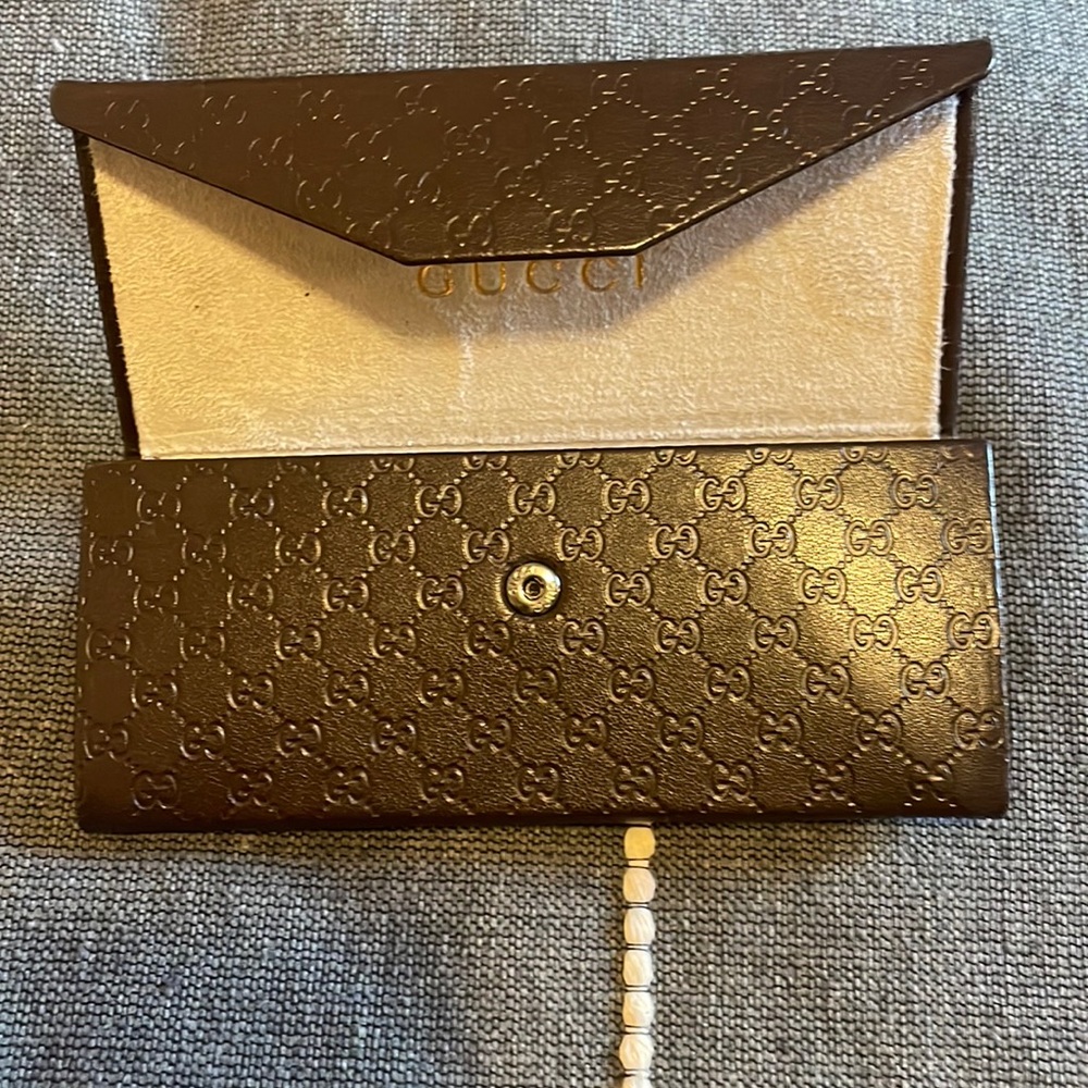 Gucci sunglasses case